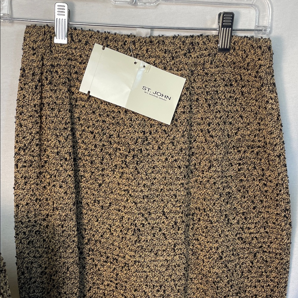 St. John Suit Set 2 piece Elegant knit Jacket skirt NWT boucle black camel - Picture 6 of 17